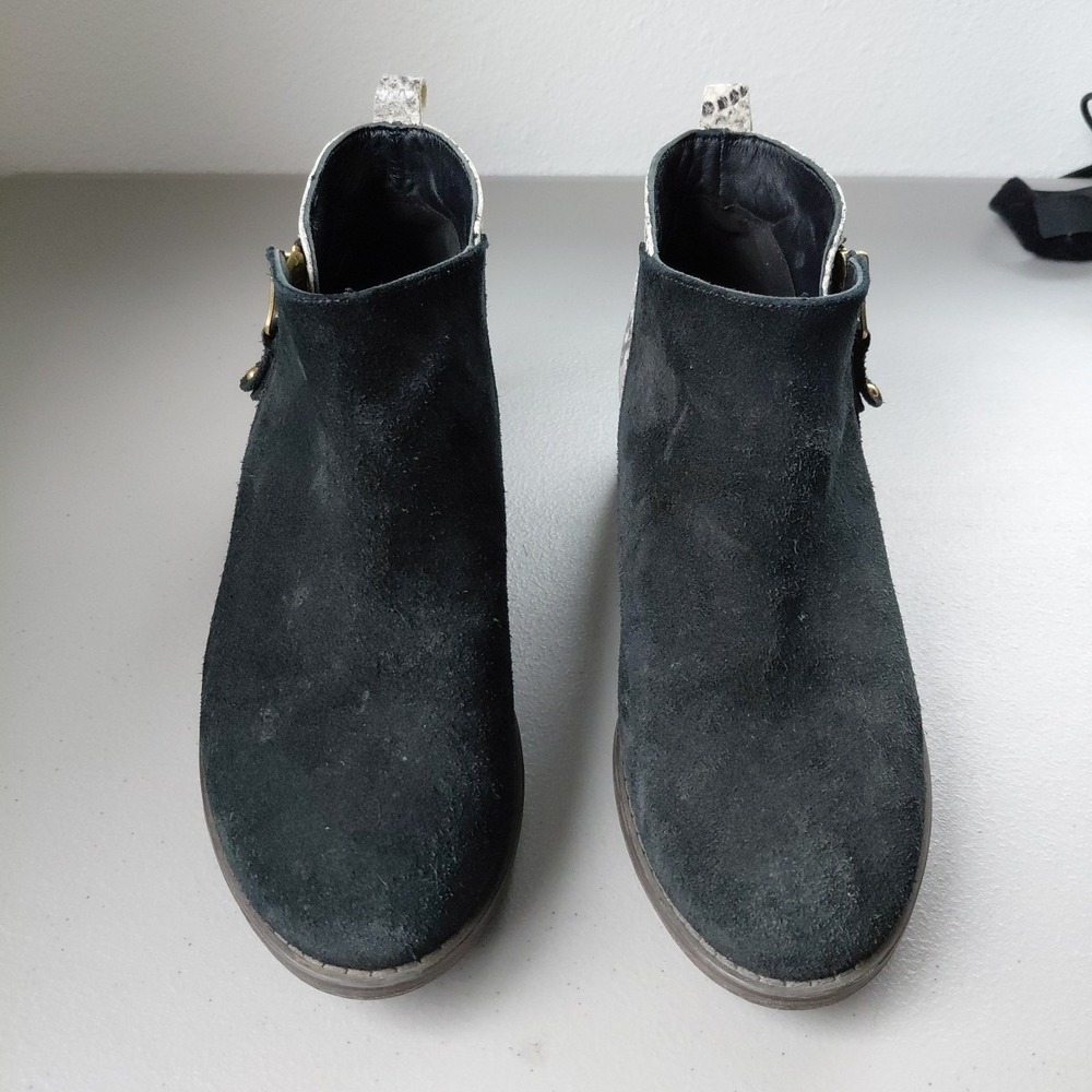Eric Michael Womens‎ 7B Black Snakeskin Suede Ankle Booties Shoes Western Punk - Picture 4 of 10